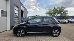 Toyota Aygo 1.0 VVT-i x-clusiv, foto 2