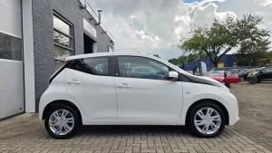 Toyota Aygo 1.0 VVT-i x-play, foto 6